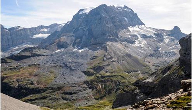 Einladung zur Bergwanderung   über den Clariden-Höhenweg zum Chamerstock